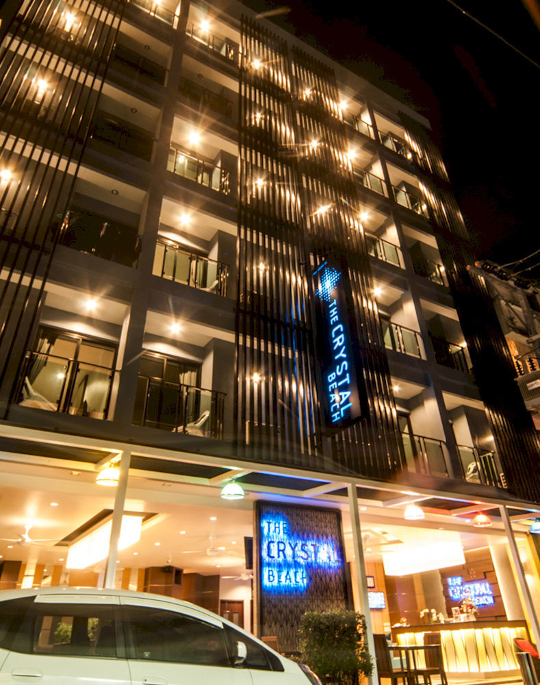 Hotell The Crystal 3*
